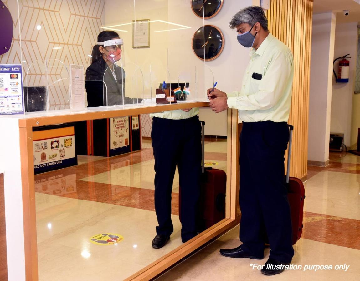 Oyo Flagship 79289 Hotel Grand Keshav ガーズィヤーバード エクステリア 写真