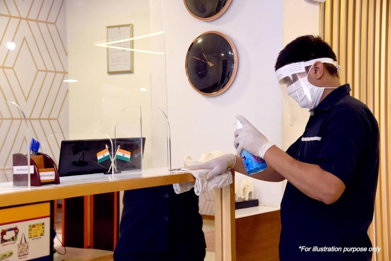 Oyo Flagship 79289 Hotel Grand Keshav ガーズィヤーバード エクステリア 写真